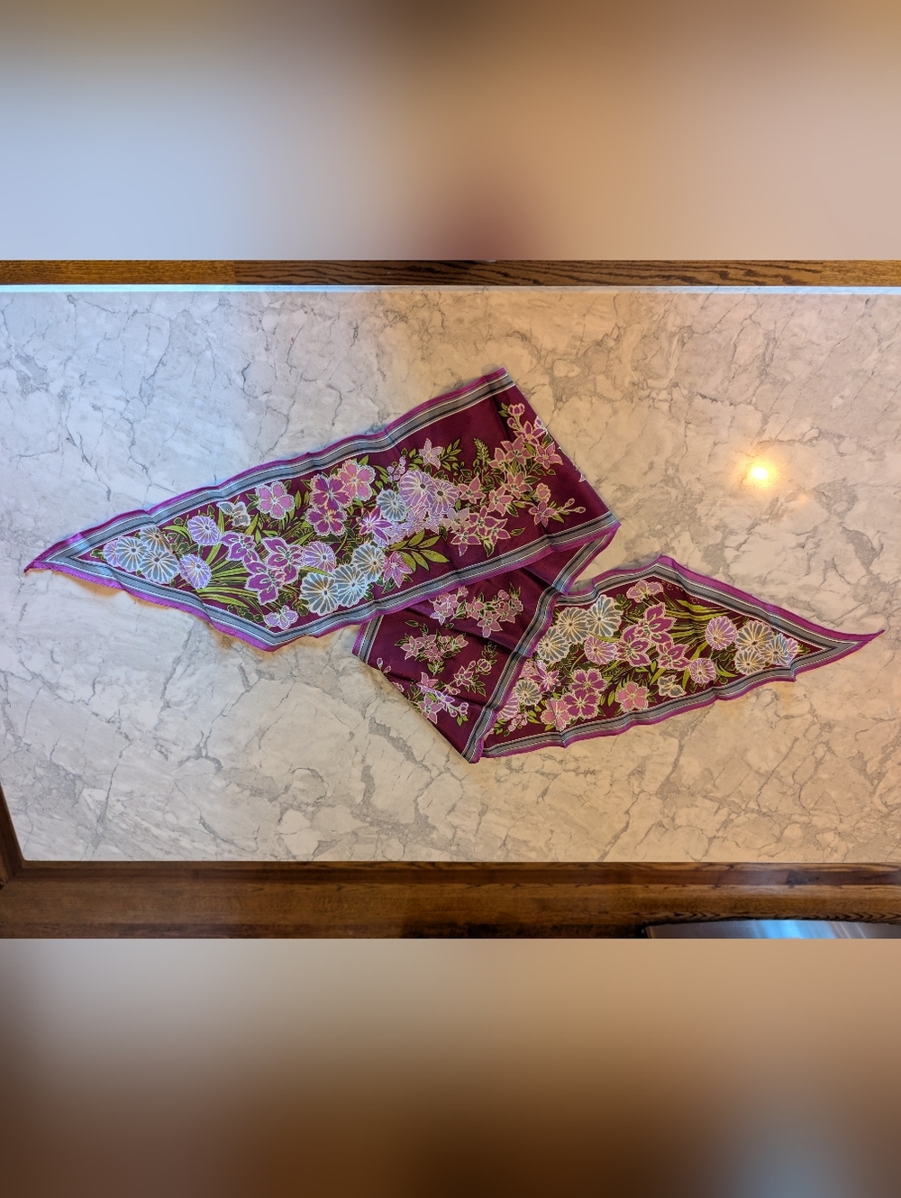 Oscar de la Renta Purple Floral Silk Neck Scarf